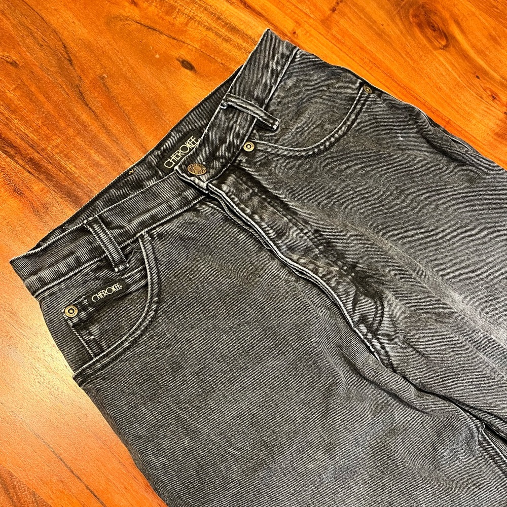 Cherokee jeans vintage high rise fit washed black
